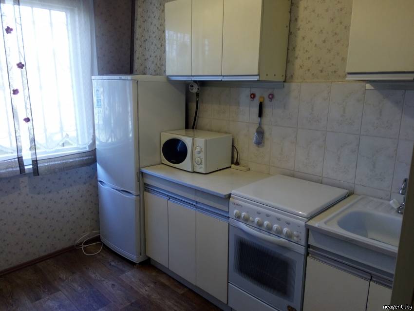 2-комнатная квартира, ул. Славинского, 9, 645 рублей: фото 3