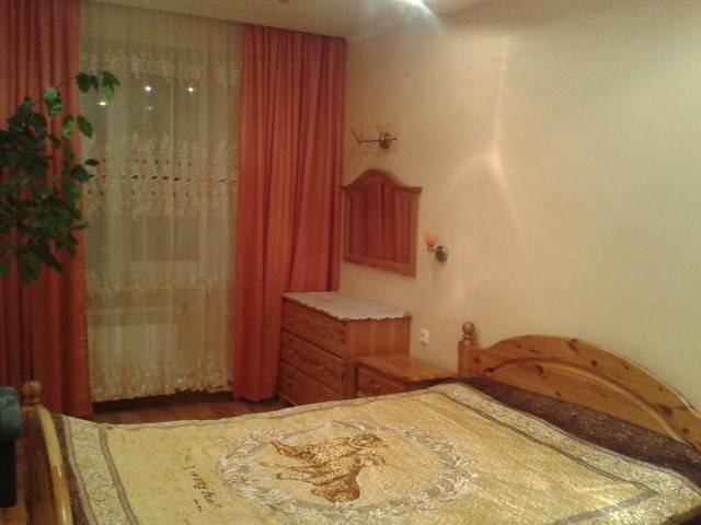 2-комнатная квартира, Беляева, 4, 650 рублей: фото 1