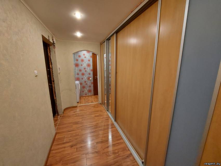 3-комнатная квартира, ул. Бельского, 39/3, 244858 рублей: фото 1