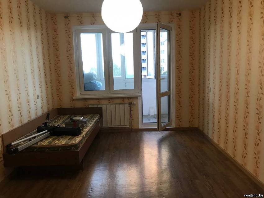 2-комнатная квартира, ул. Киреенко, 7, 696 рублей: фото 2