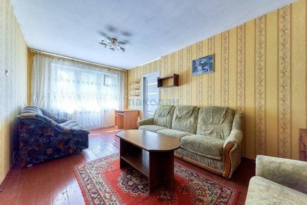 2-комнатная квартира, Уральский пер., 13, 640 рублей: фото 1