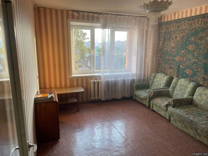 1-комнатная квартира, ул. Артема, 28, 459 рублей: фото 1