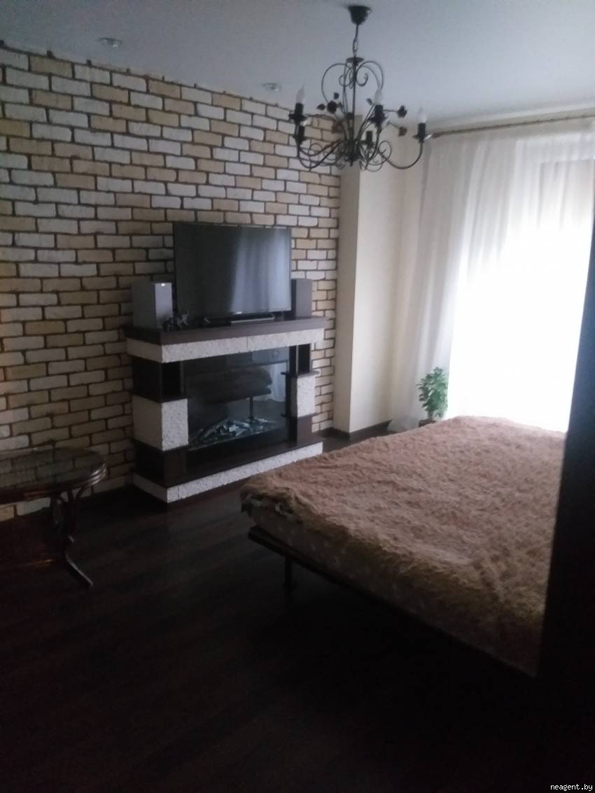 2-комнатная квартира, ул. Тюленина (Колодищи), 6/А, 780 рублей: фото 1