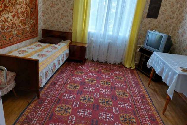 2-комнатная квартира, Козлова пер., за 685 р.