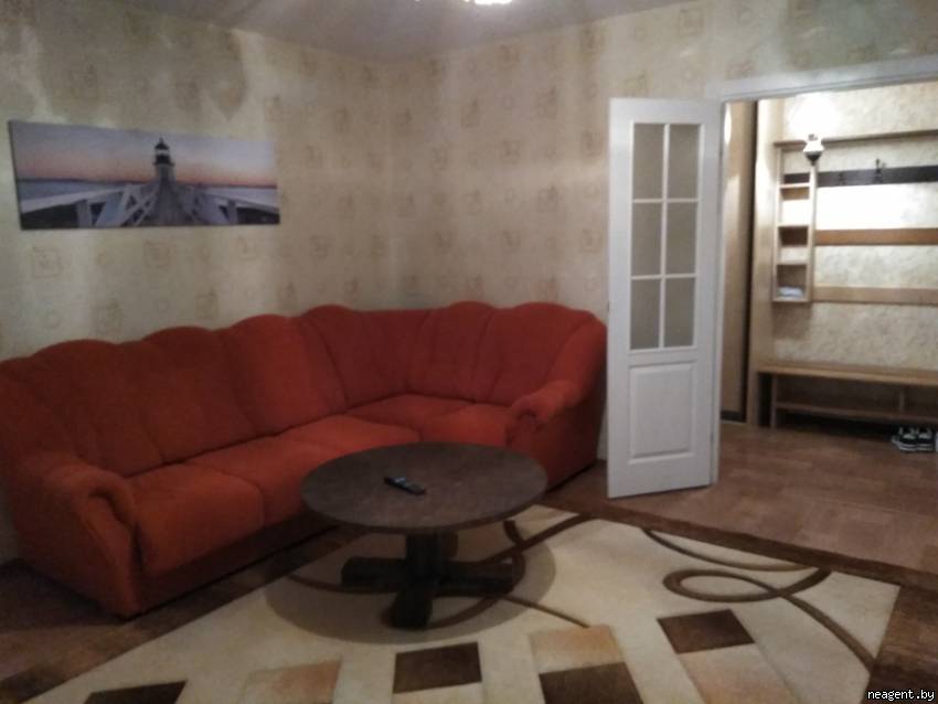 2-комнатная квартира, ул. Чичурина (Домбровка), 14, 830 рублей: фото 1