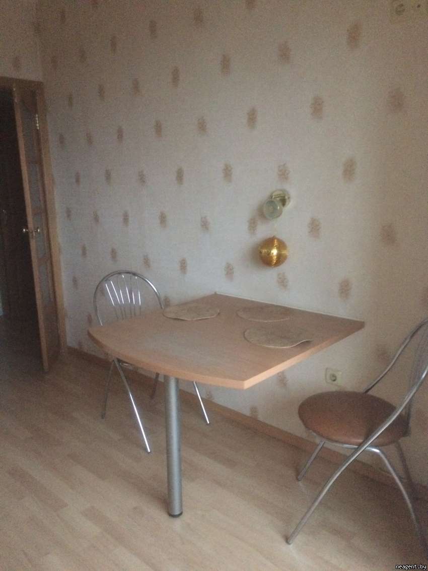 1-комнатная квартира, ул. Тимошенко, 32, 680 рублей: фото 2
