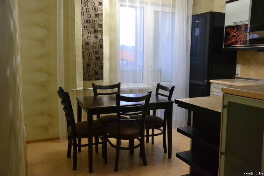 1-комнатная квартира, ул. Есенина, 64, 900 рублей: фото 15