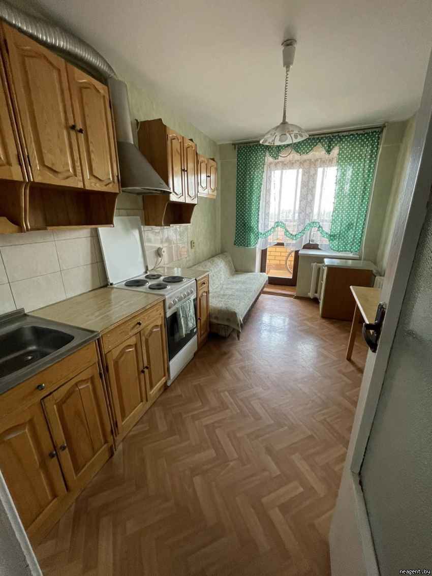 1-комнатная квартира, ул. Гамарника, 4, 640 рублей: фото 1