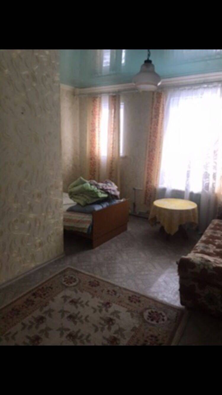 3-комнатная квартира, ул. Почтовая, 114, 520 рублей: фото 1