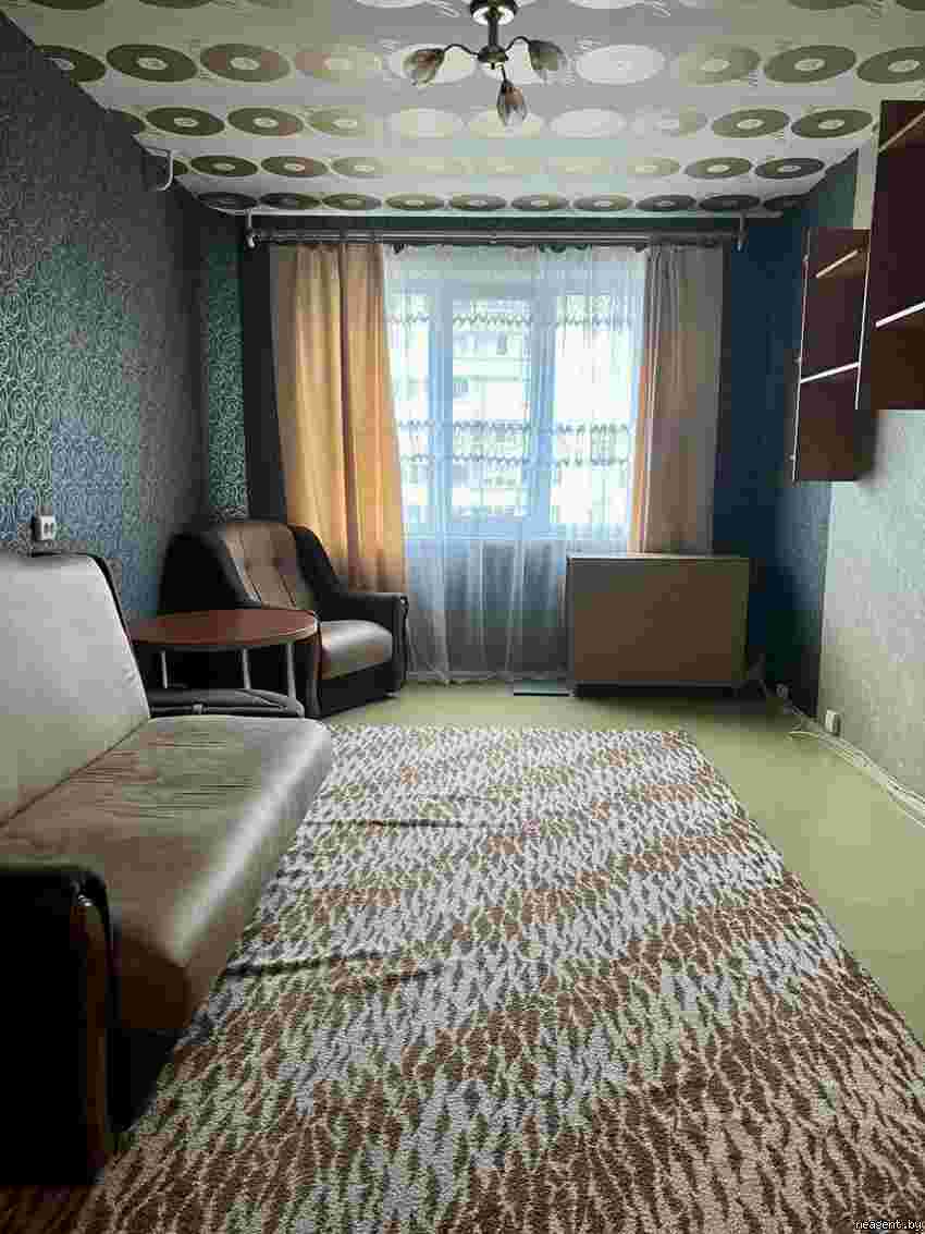1-комнатная квартира, ул. Руссиянова, 13/3, 550 рублей: фото 2