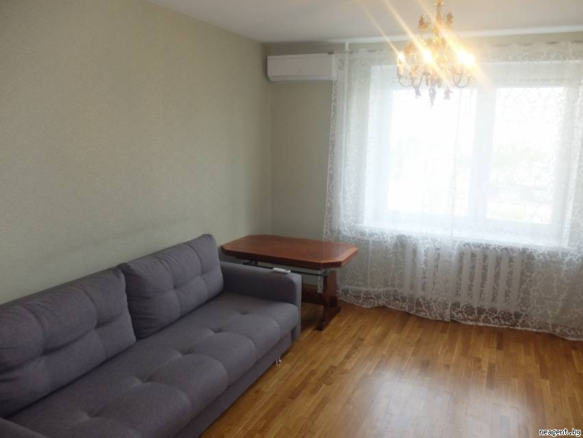 3-комнатная квартира, ул. Мельникайте, 16, 1400 рублей: фото 2
