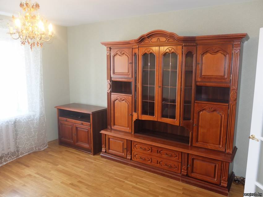 3-комнатная квартира, ул. Мельникайте, 16, 1400 рублей: фото 3