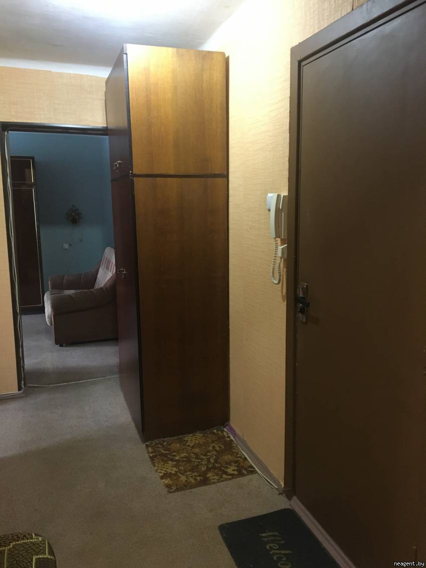 2-комнатная квартира, ул. Скрипникова, 42, 625 рублей: фото 1
