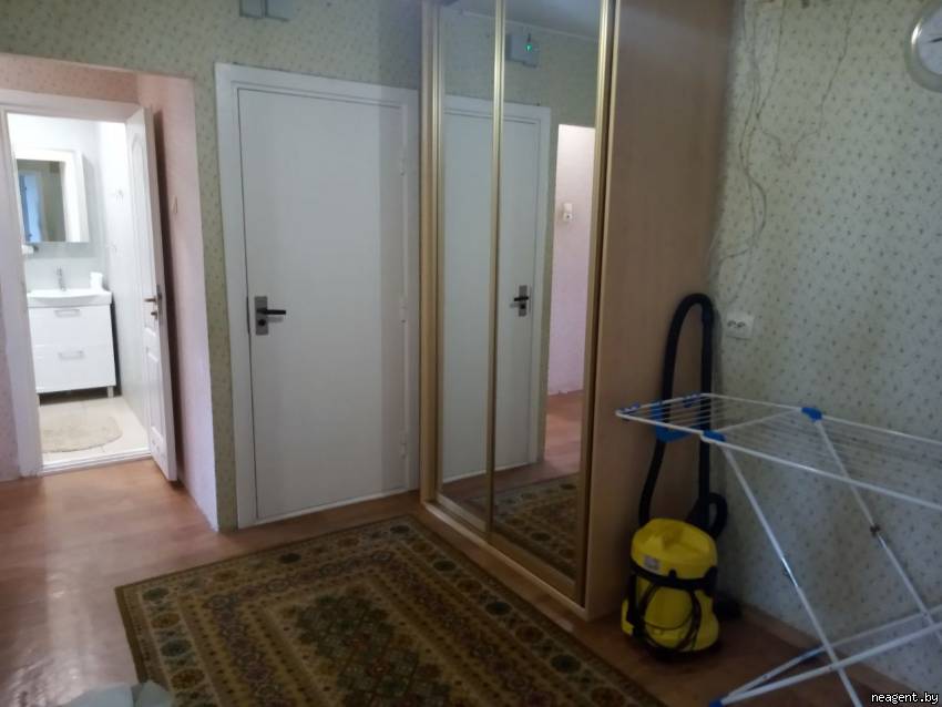 3-комнатная квартира, ул. Артема, 47, 800 рублей: фото 8