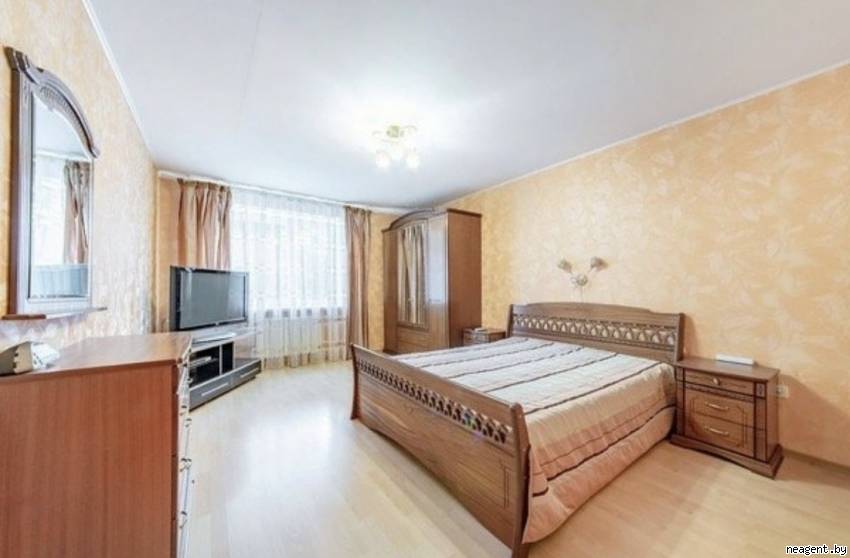 3-комнатная квартира, ул. Короткевича, 12, 1527 рублей: фото 1