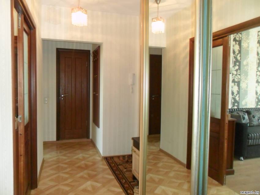 2-комнатная квартира, ул. Космонавтов, 15/1, 750 рублей: фото 2