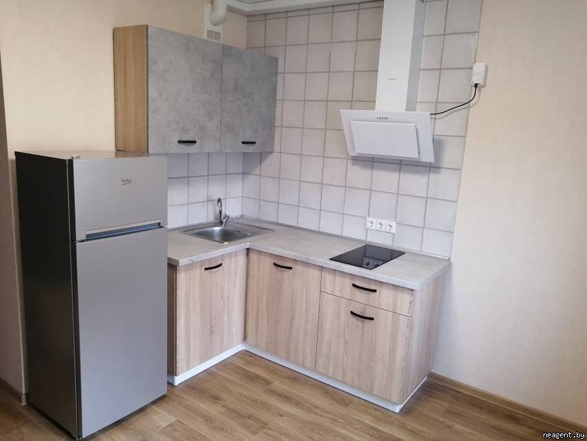 1-комнатная квартира, ул. Аладовых, 11, 1128 рублей: фото 1