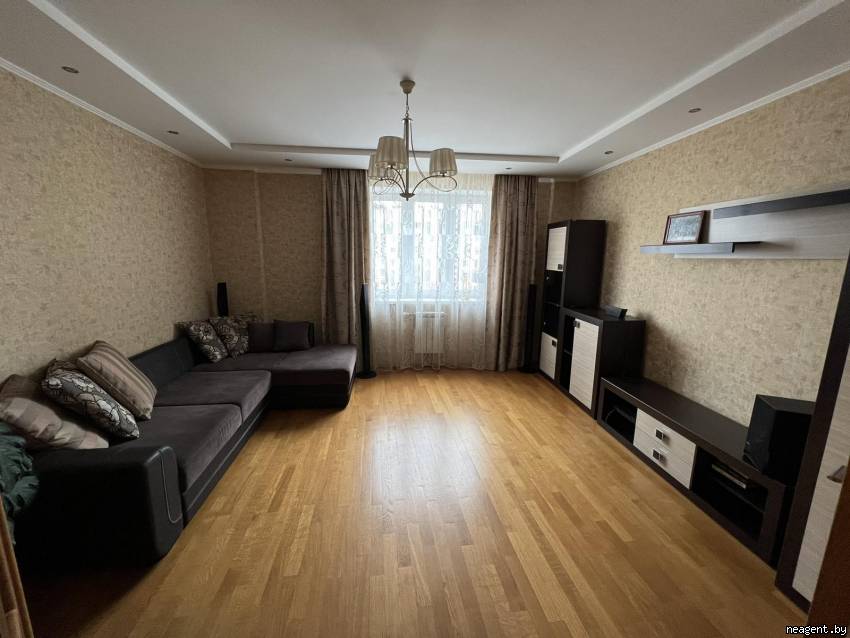 2-комнатная квартира, ул. Ежи Гедройца, 14, 1150 рублей: фото 1