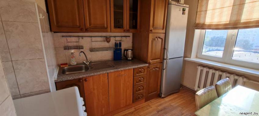 2-комнатная квартира, ул. Космонавтов, 11, 900 рублей: фото 8