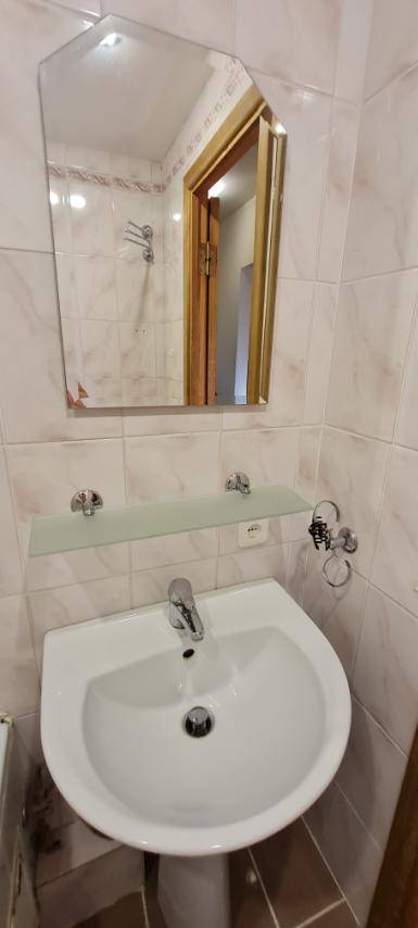 2-комнатная квартира, ул. Космонавтов, 11, 900 рублей: фото 11