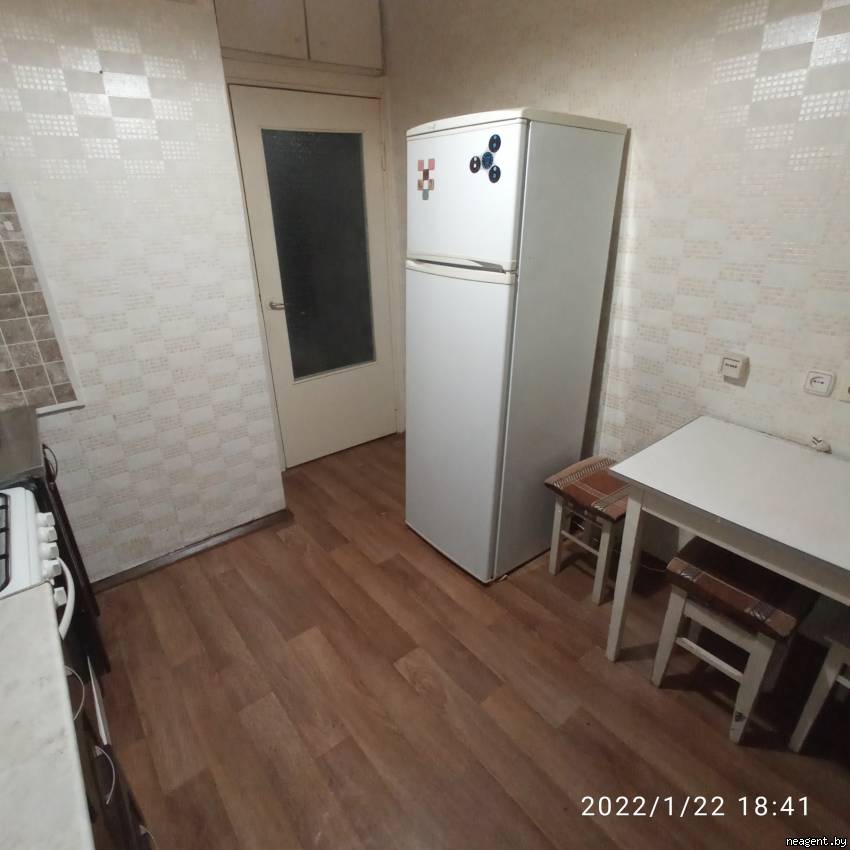 1-комнатная квартира, ул. Казинца, 120, 640 рублей: фото 4
