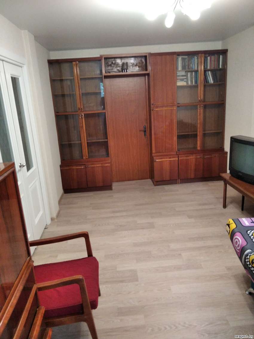2-комнатная квартира, ул. Богдановича, 102, 750 рублей: фото 1