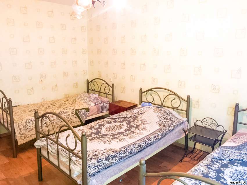 3-комнатная квартира, ул. Каменногорская, 110, 100 рублей: фото 2