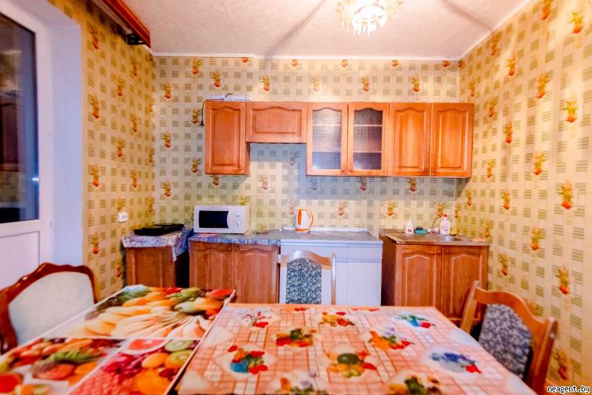 3-комнатная квартира, ул. Притыцкого, 2, 100 рублей: фото 4