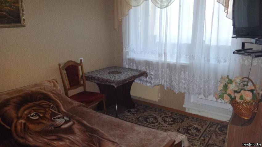 2-комнатная квартира, ул. Алеся Бачило, 20, 680 рублей: фото 3