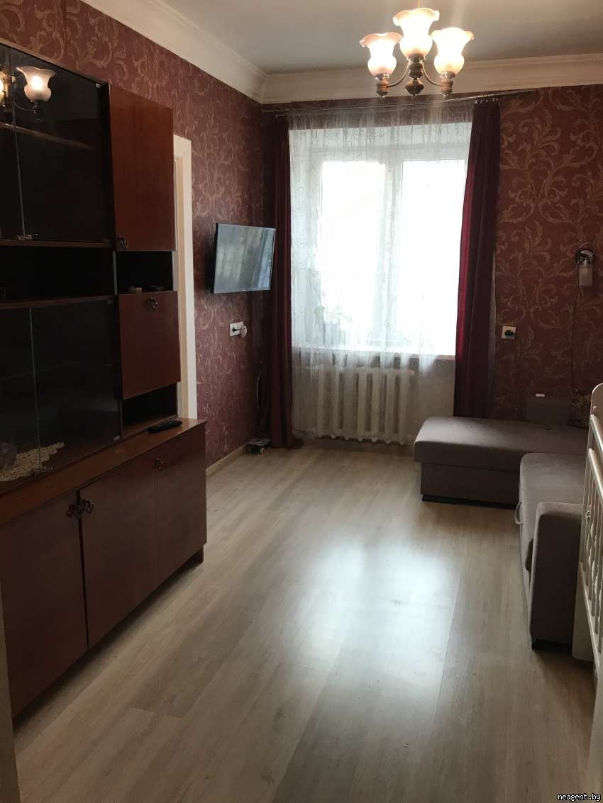 2-комнатная квартира, ул. Смирнова, 30, 629 рублей: фото 1