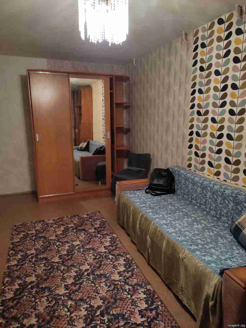 1-комнатная квартира, Байкальская, 66/1, 600 рублей: фото 1