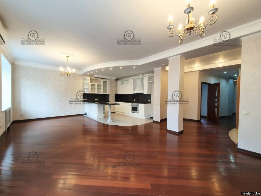 3-комнатная квартира, ул. Комсомольская, 29, 6293 рублей: фото 1