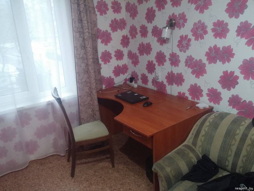 Комната, Бурдейного, 19, 300 рублей: фото 1