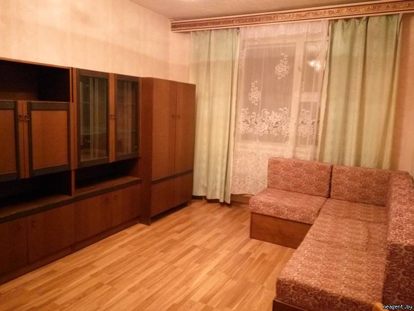 Комната, ул. Жуковского, 9/2, 550 рублей: фото 1