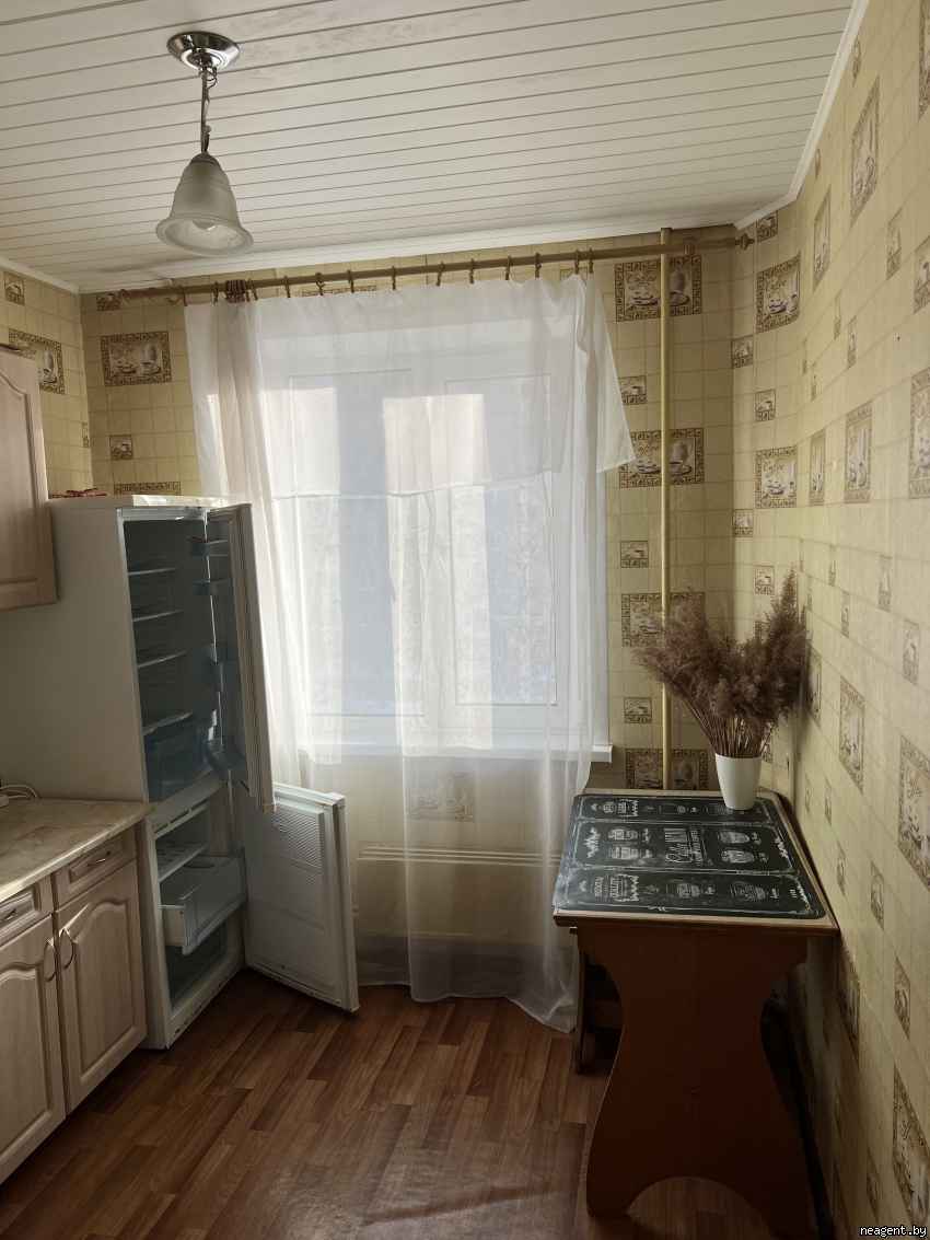1-комнатная квартира, ул. Гинтовта, 6, 545 рублей: фото 1