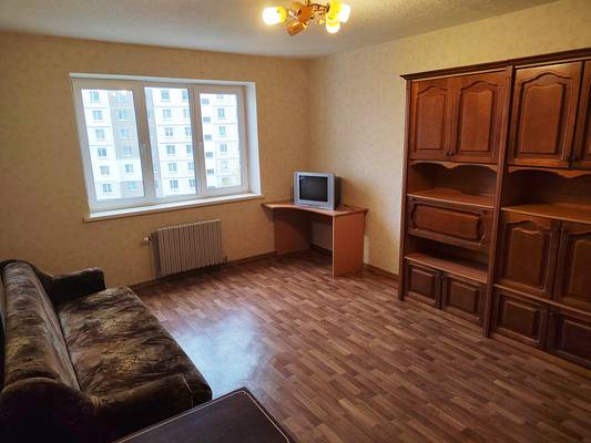 2-комнатная квартира, ул. Есенина, 36, 770 рублей: фото 4