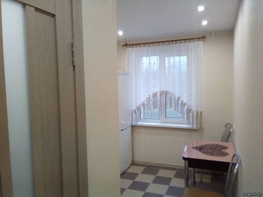 1-комнатная квартира, ул. Якубовского, 38, 600 рублей: фото 4