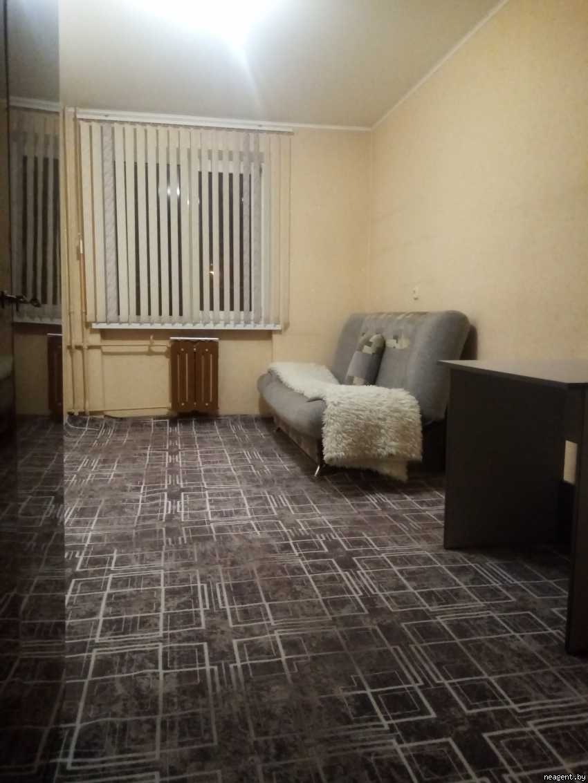 2-комнатная квартира, ул. Богдана Хмельницкого, 10 , 737 рублей: фото 1