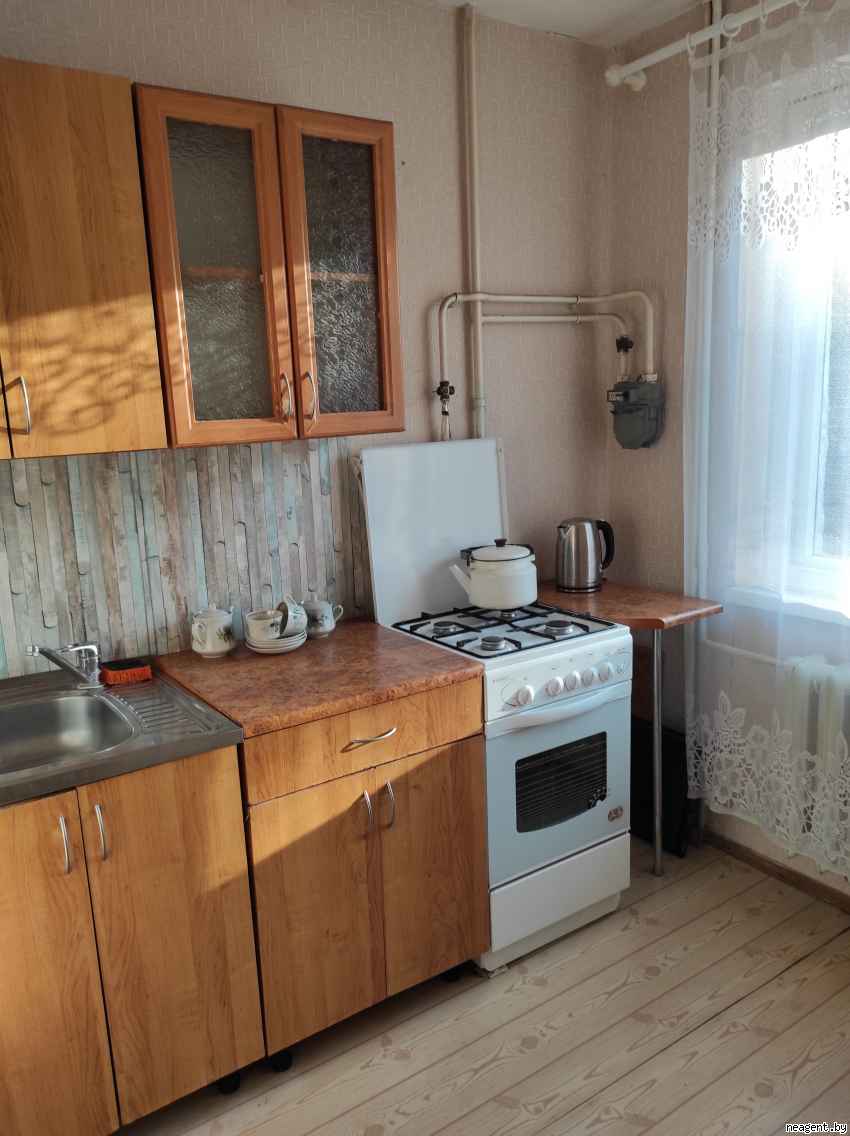 1-комнатная квартира, ул. Карастояновой, 21, 575 рублей: фото 1