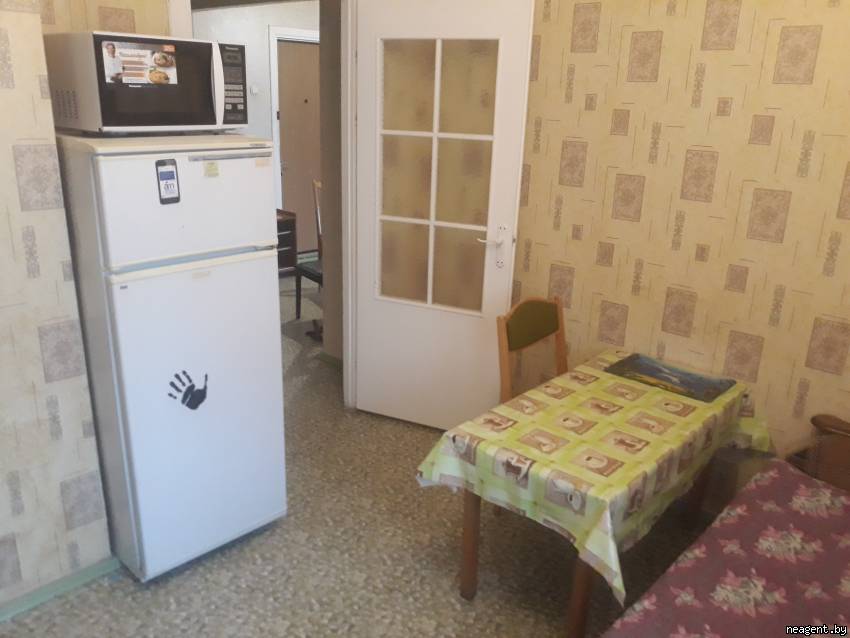 1-комнатная квартира, ул. Парниковая, 13, 700 рублей: фото 10