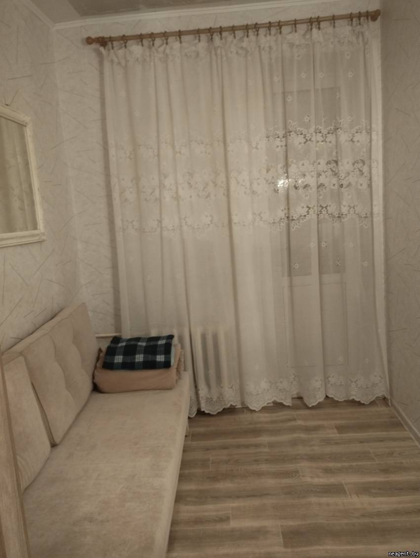 2-комнатная квартира, ул. Кузьмы Чорного, 4, 750 рублей: фото 1