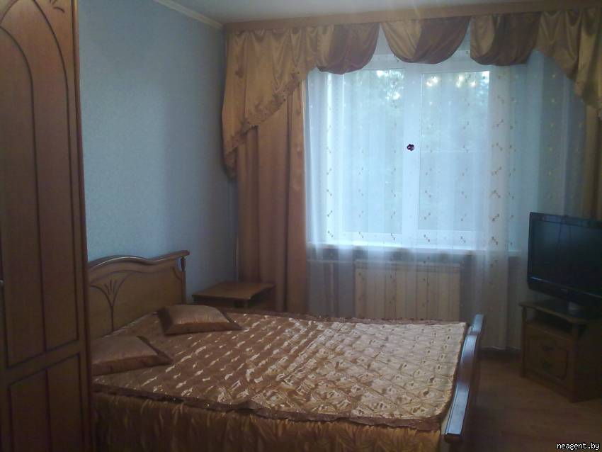 2-комнатная квартира, ул. Леси Украинки, 12/1, 850 рублей: фото 2