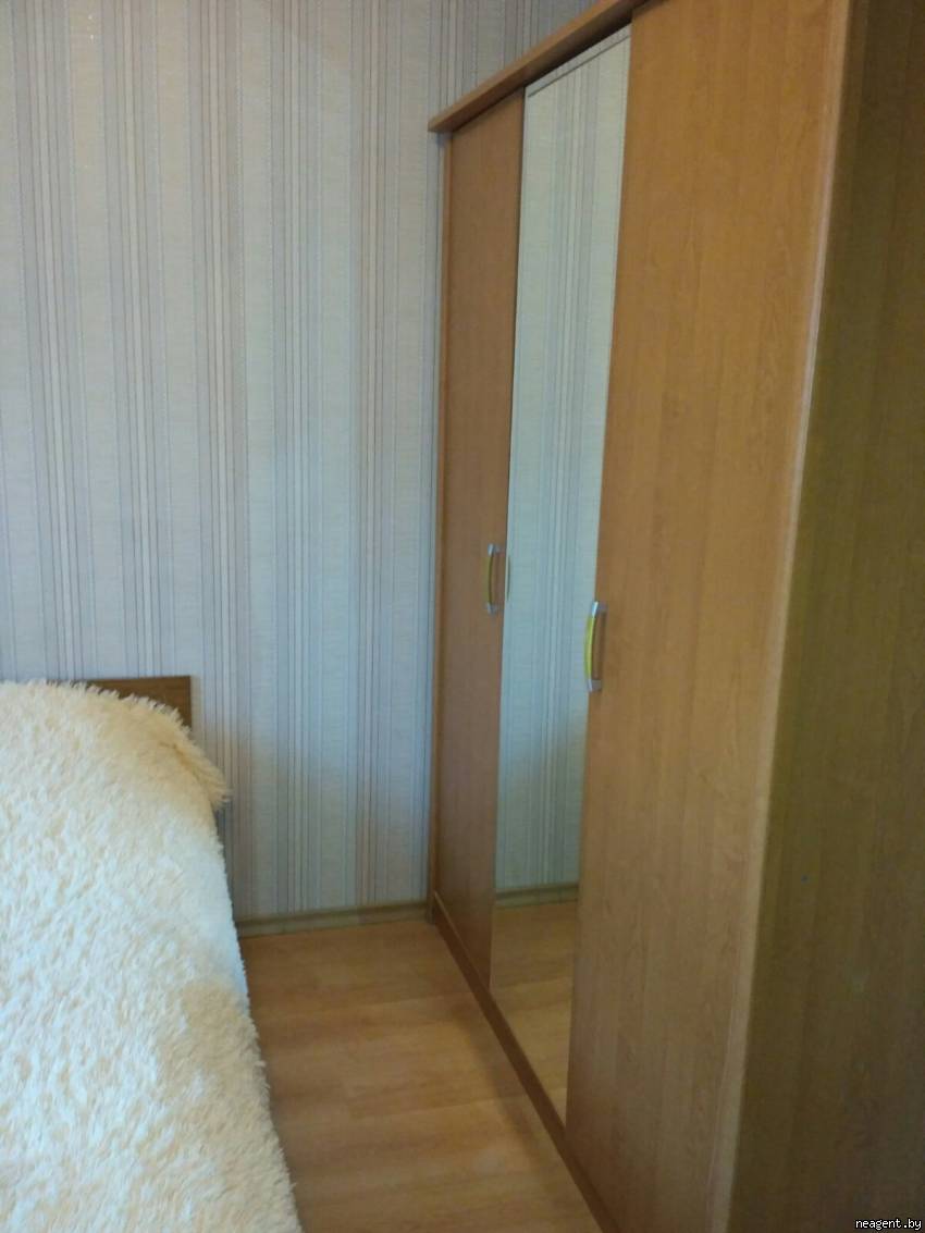 2-комнатная квартира, ул. Зеленая, 2Д, 656 рублей: фото 1