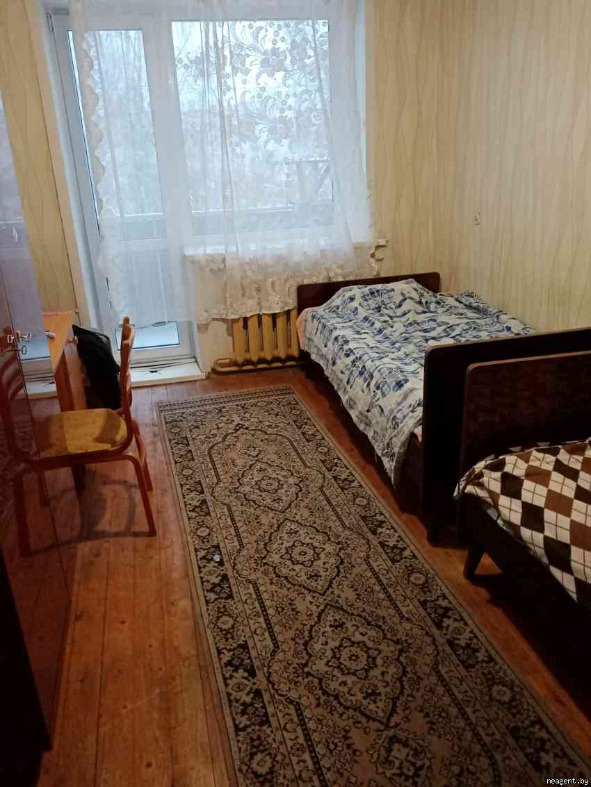 Комната, ул. Маяковского, 154, 180 рублей: фото 1