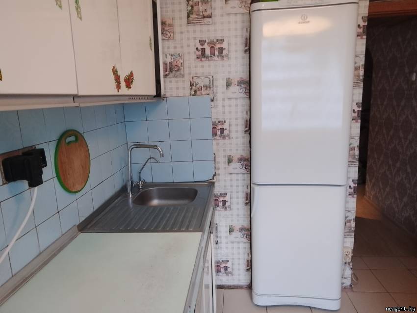 2-комнатная квартира, Радужная, 8/2, 800 рублей: фото 7