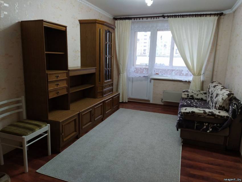 1-комнатная квартира, ул. Руссиянова, 5/2, 790 рублей: фото 1