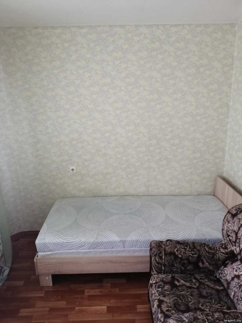 Комната, ул. Аладовых, 17, 300 рублей: фото 4