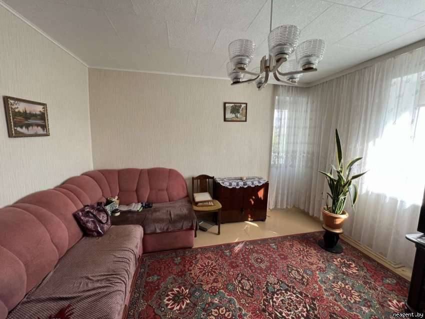 2-комнатная квартира, ул. Связистов, 5, 550 рублей: фото 1