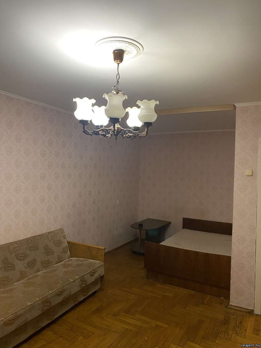 1-комнатная квартира, ул. Авакяна, 34/2, 600 рублей: фото 2