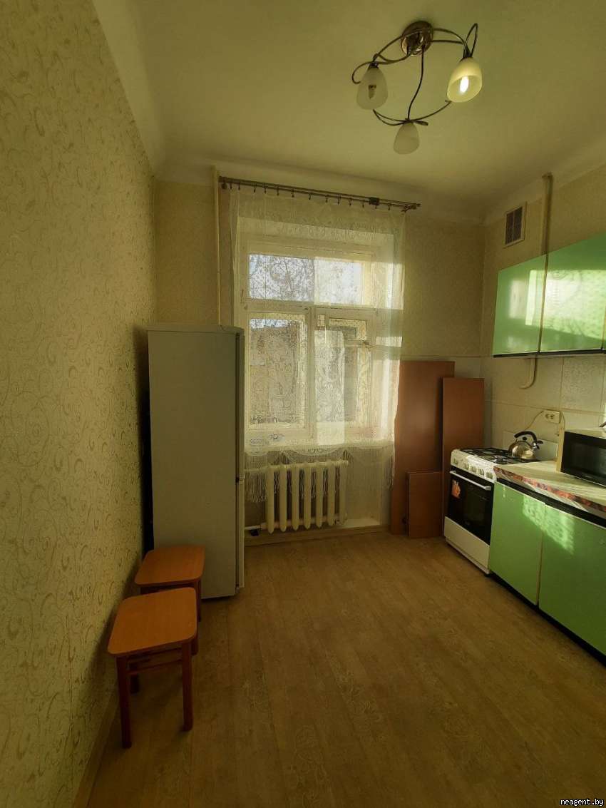 2-комнатная квартира, ул. Козлова, 8, 800 рублей: фото 1